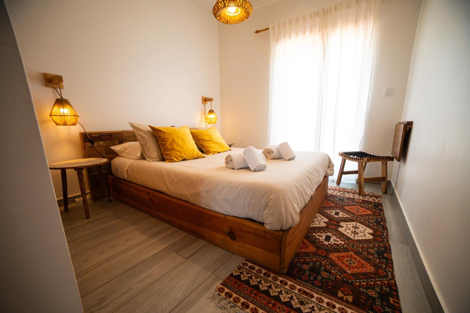 Alex Surf Hostel Балеал Екстериор снимка